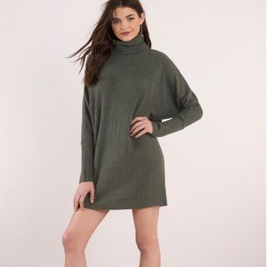 Tobi Olive Sweater Dress 🍁🍂 Perfect for Fall!